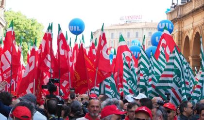 Immagine News - primo-maggio-da-bologna-alla-romagna-sindacati-in-piazza-per-ricordare-la-tragedia-di-suviana-e-la-sicurezza-sul-lavoro