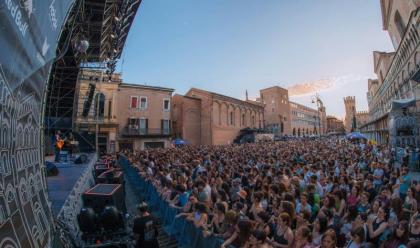 Immagine News - ferrara-summer-festival-da-deejay-time-fino-al-concerto-di-ligabue-il-14-ottobre