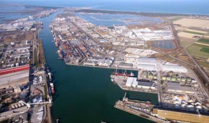 Immagine News - porto-di-ravenna-traffico-merci-nel-primo-trimestre-2024-in-calo-del-63