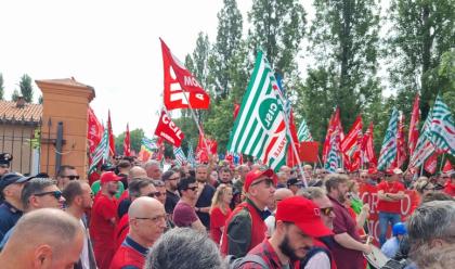 Immagine News - emilia-romagna-rinnovo-del-contratto-il-settore-della-ceramica-in-sciopero