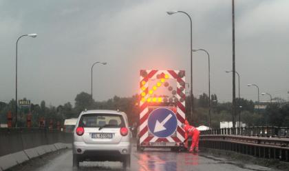 Immagine News - adriatica-chiusa-sul-viadotto-quotfaentinaquot-danni-dalla-pioggia