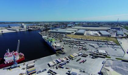 Immagine News - porto-dopo-il-record-2016-terminal-traghetti-tandc-perde-la-fermata-della-linea-con-la-grecia