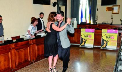 Immagine News - al-via-il-campionato-europeo-di-tango