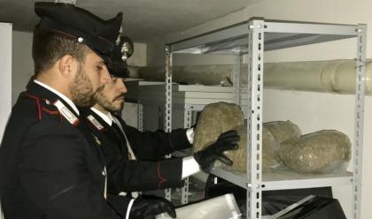 Immagine News - faenza-scovato-garage-deposito-di-droga-in-centro-citt.-arrestato-un-29enne