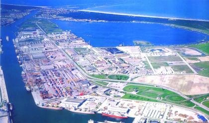 Immagine News - ravenna-progetto-hub-portuale-da-235-milioni-via-libera-storico-dal-cipe