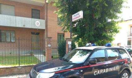 Immagine News - imola-e-vallata-denunciate-4-persone-dai-carabinieri