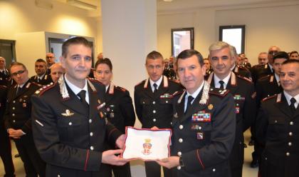 Immagine News - ravenna-il-generale-domizi-in-visita-al-comando-provinciale-dei-carabinieri-per-gli-auguri-di-natale