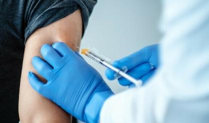 Immagine News - regione-vaccini-covid-in-arrivo-a-febbraio-233-mila-dosi