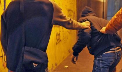 Immagine News - faenza-bullismo-di-strada-presi-dieci-giovani-picchiatori