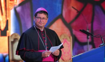 Immagine News - a-rimini-il-vescovo-partecipa-alla-giornata-visibilit-transgender